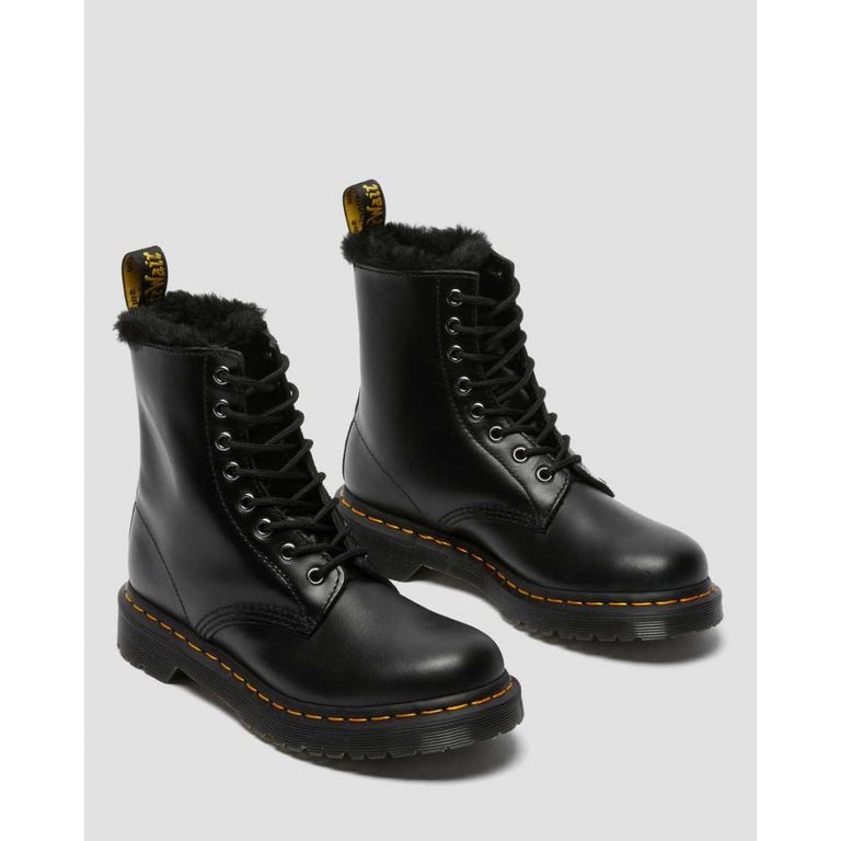 Dr. Martens 1490 White Cherry Red Black Softy высокие с принтом