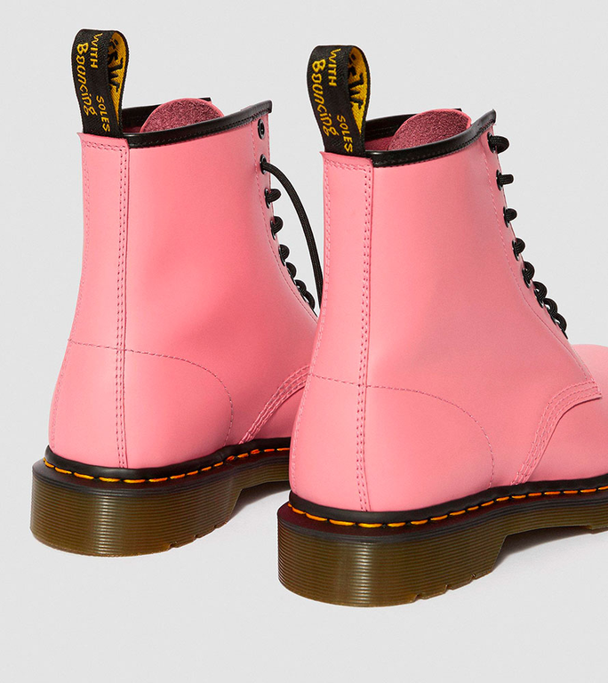Dr. Martens Smooth Leather Lace Up Pink розовые женские