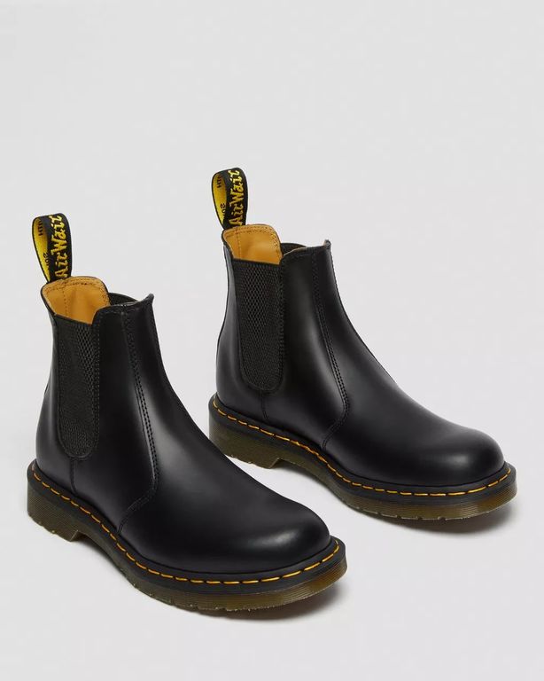Челси Dr Martens 2976 Black Yellow Stitch Smooth Leather Chelsea